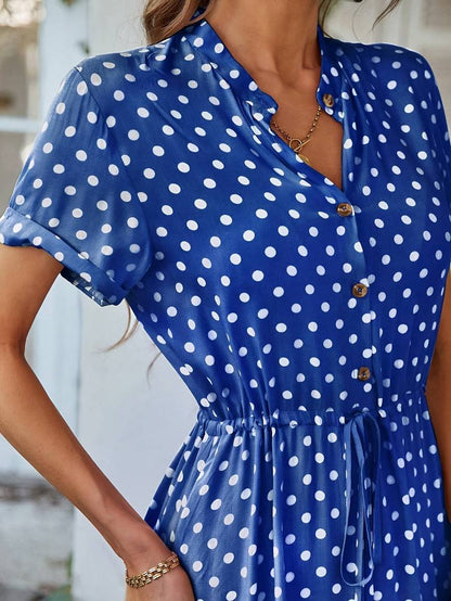 – a-linien-kleid mit polka-dot-print und v-ausschnitt