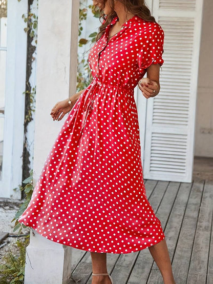 – a-linien-kleid mit polka-dot-print und v-ausschnitt