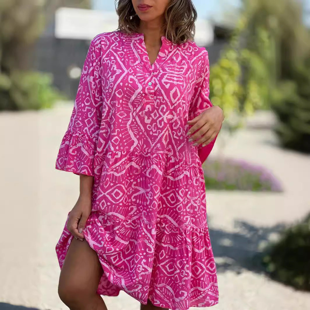 – boho-kleid mit stehkragen und ethnischem grafikdruck