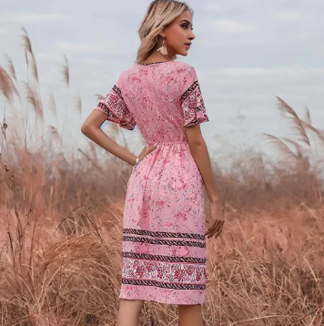 – ethnisch bedrucktes boho-kleid