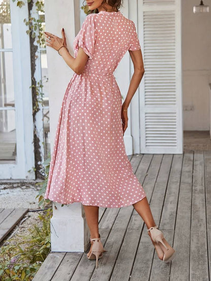 – a-linien-kleid mit polka-dot-print und v-ausschnitt