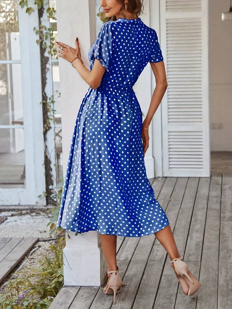 – a-linien-kleid mit polka-dot-print und v-ausschnitt