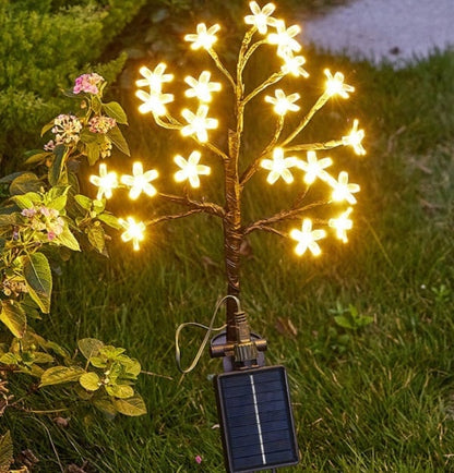 SolaBlooms™ - Mehrfarbige Wasserdichte Solar-Gartenlichter